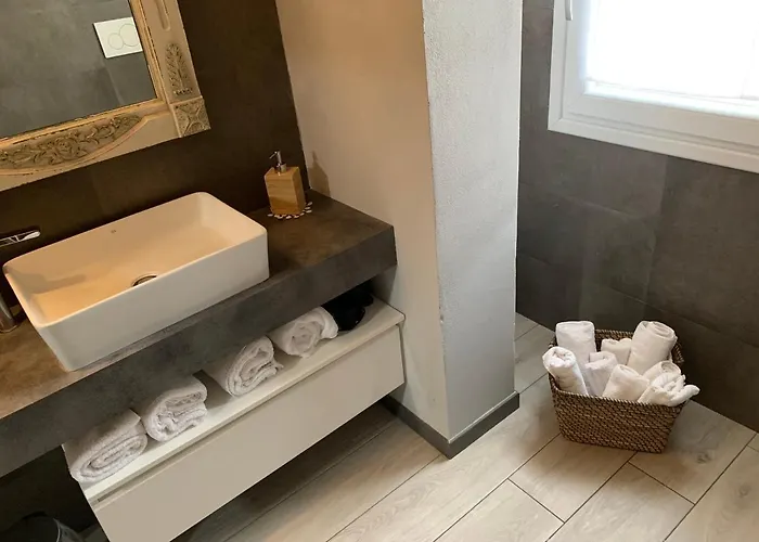 Loggia Del Tenore * مودينا